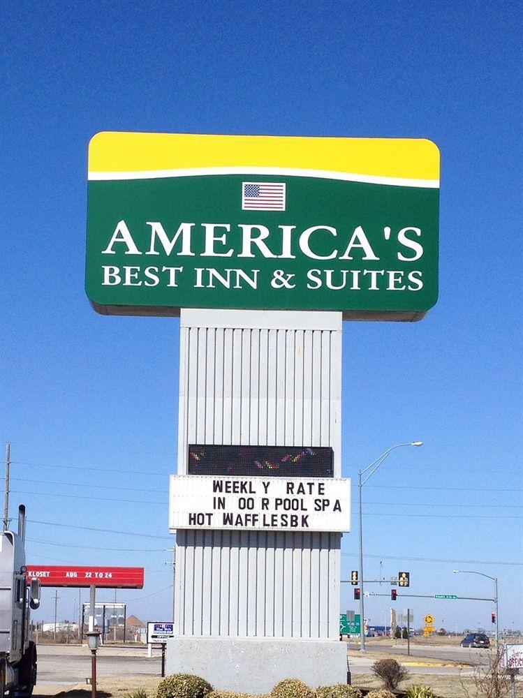 America'S Best Inn And Suites Emporia Zewnętrze zdjęcie